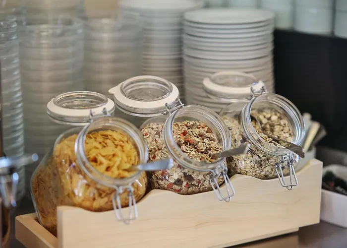 Hotel Altstadt Hofwirt 3*