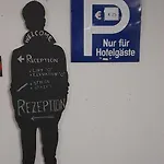 Hotel Altstadt Hofwirt 3*