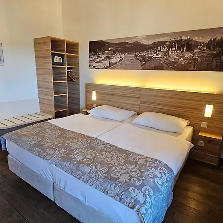 Altstadt Hofwirt 3* Salzburg