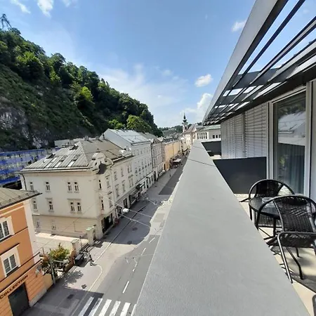 Altstadt Hofwirt Hotel