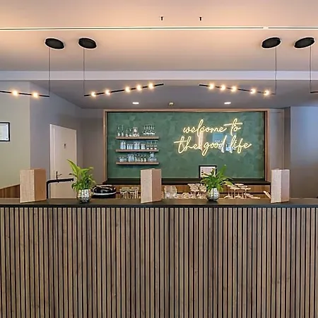 Altstadt Hofwirt Ξενοδοχείο 3*